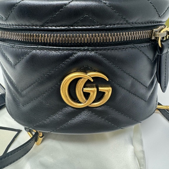 💯Authentic Gucci Black Quilted Mini Marmont Round Backpack - Picture 3 of 5